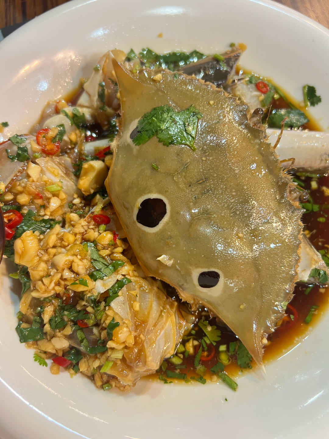 #张凌赫[超话]#  这几天有在好好旅游，好好享受美食[嘻嘻][嘻嘻] ​