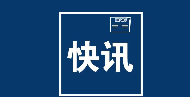 伊朗革命卫队高官纳格迪刚放话，霍尔木兹海峡的“非法航道”马上要全部封死。他说海峡已在伊朗武装部队完全掌控之下，那些靠炸岩石、开小路偷偷运油的小船和油轮，很快都别想再钻空子。可就在同一天，美军中央司令部直接否认，说海峡畅通得很，两千万桶原油照常走。两边说法完全对不上。我看这事的关键不在谁嘴硬，而在伊朗