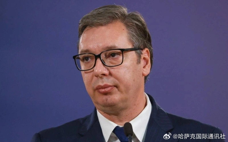 🗳️【塞尔维亚将于10月提前举行议会选举】

塞尔维亚总统武契奇表示，该国提前议会选举将于10月18日或25日举行，具体日期将在未来几天公布。此次选举原定于2027年12月举行。

此前，受诺维萨德火车站顶棚坍塌事故及持续抗议活动影响，武契奇宣布将辞去总统职务，并表示塞尔维亚将提前举行议会和总统 ​