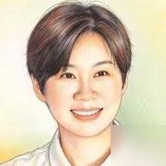 小沈阳押上5000万，零片酬，就为了捧老婆沈春阳当导演，圈里人都等着看笑话。
结果《什么意思夫妇》三天干到1个亿，预测票房直接飙到3.28亿。贾冰、魏翔、徐志胜二十多个喜剧熟脸全来站台，愣是把“档期炮灰”演成了黑马。
就在票房逆袭的当口，他眼睛肿成“蜜蜂小狗”还发动态自嘲。上个月急性喉炎刚取消演