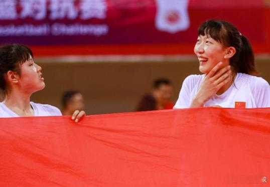 杨舒予预计本月底回归中国女篮 韩旭李月汝回归时间待定！     中国女...