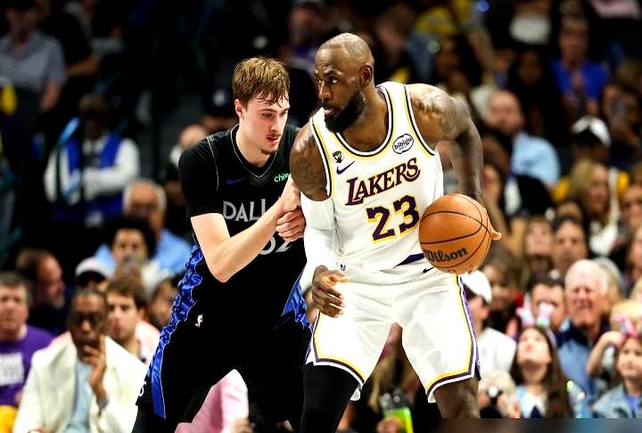 41岁的勒布朗·詹姆斯，腹股沟受伤，拼了39分钟。  东契奇、里夫斯全...