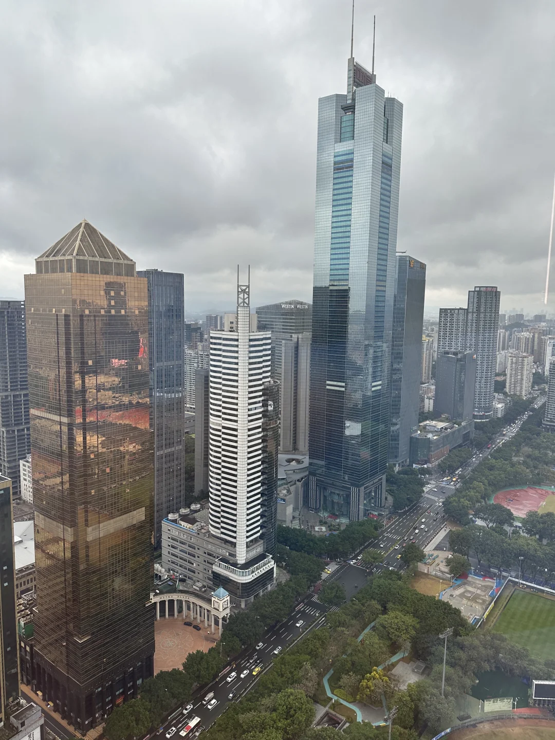 广州周六旅行雨天探店！🌧️