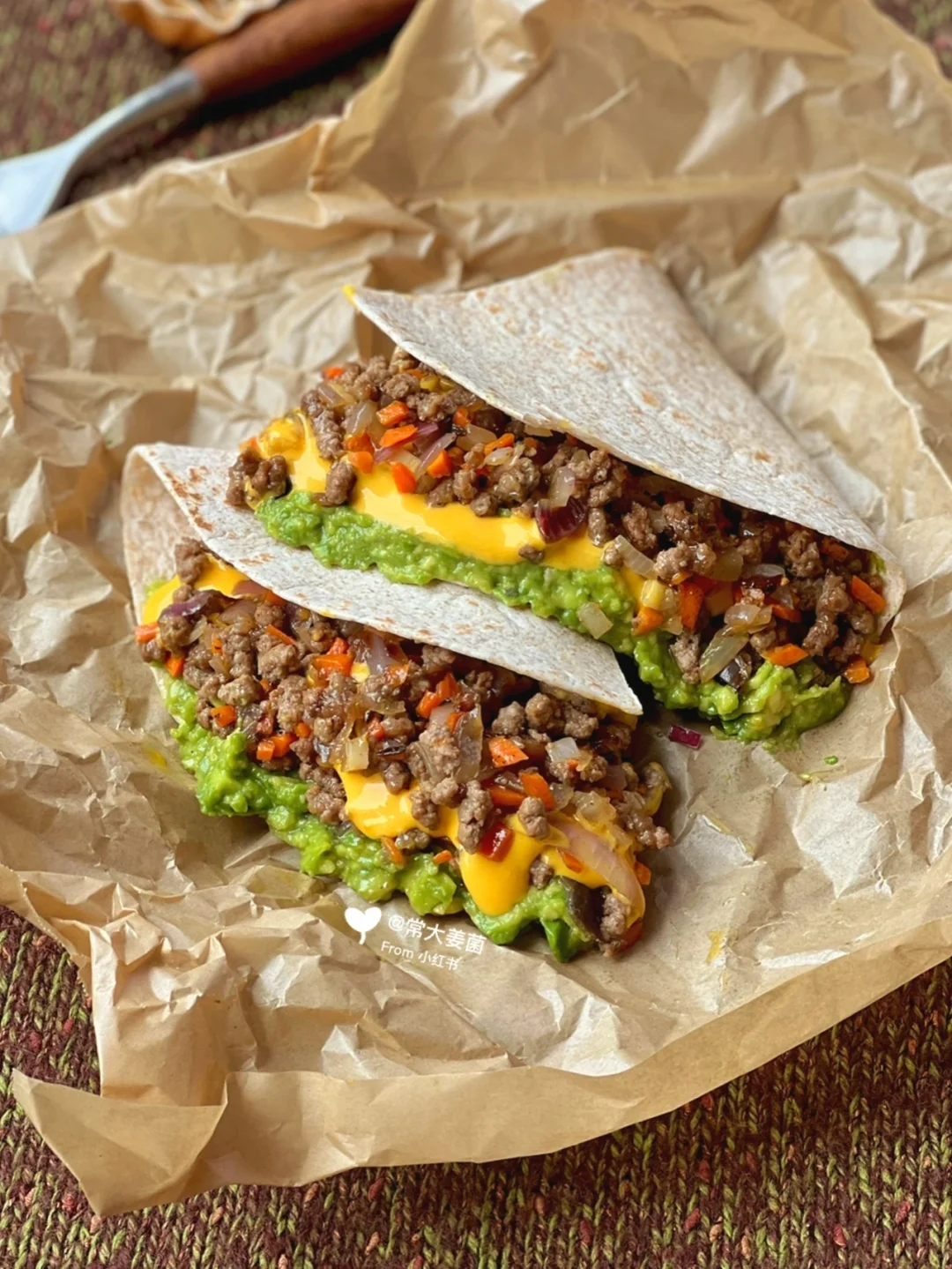 黑椒牛肉芝士牛油果麦饼🧀🌮一整个大满足！！