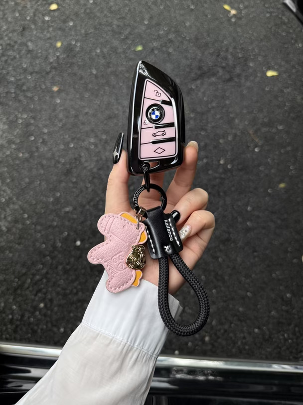 🚗宝马｜黑粉系车钥匙套，尊嘟很高级！！