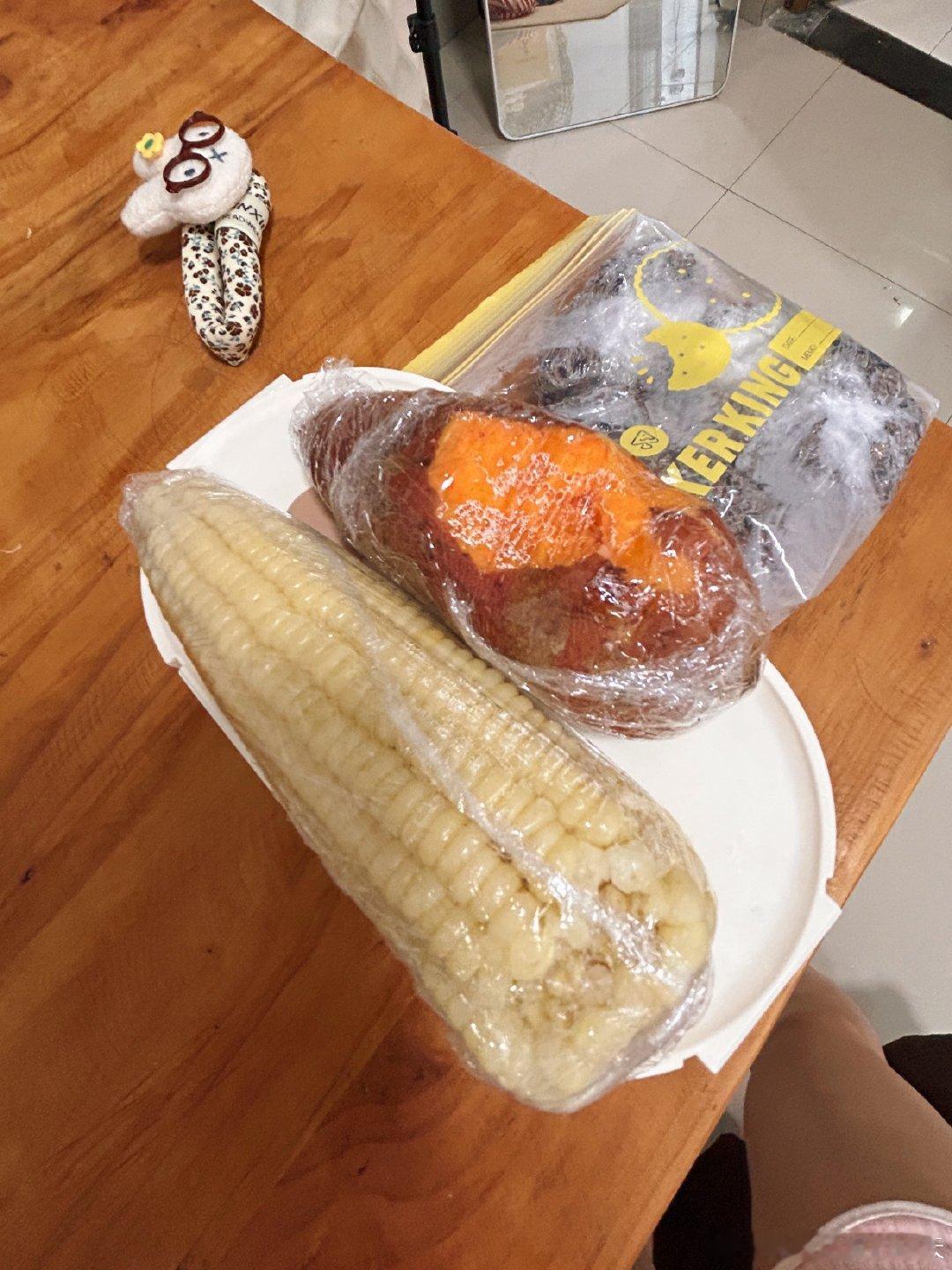 预制菜完成！！这个红薯🍠好好吃🤤没错，忍不住吃了两口[抓狂][抓狂][抓狂][抓狂] ​