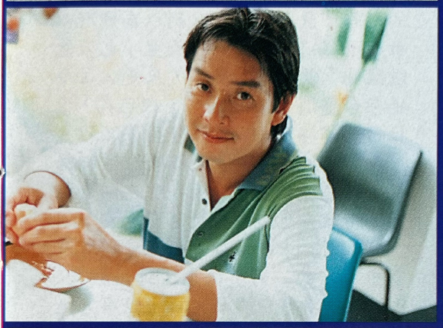 #谭咏麟[超话]# 令人感動的 Alan譚詠麟④ Factbook 01期2009/10/23 撰文:Phyllis/摄影:Wilson C
場地提供:九龍維景酒店 ​