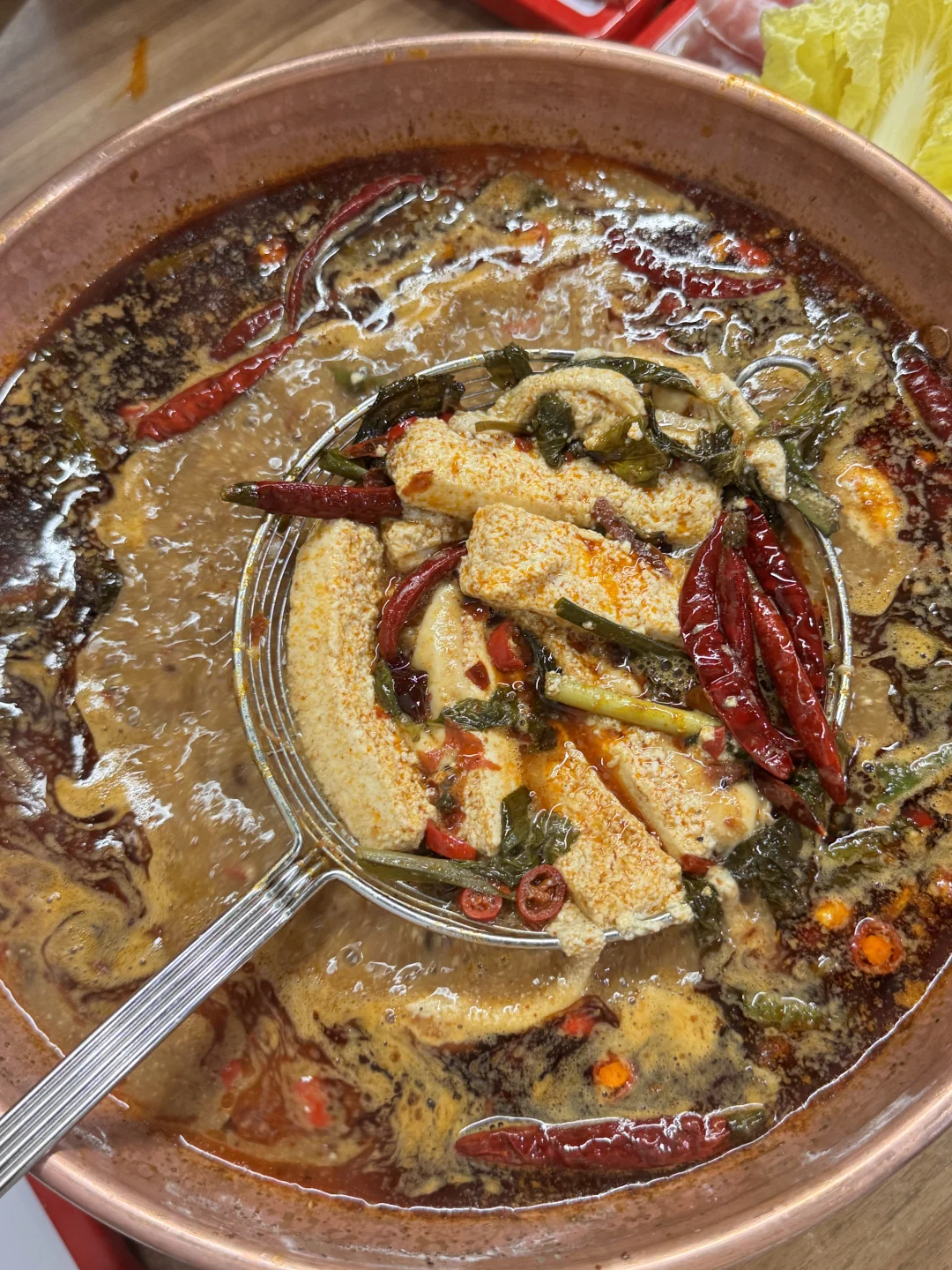 南昌首家！臭豆腐火锅✔️吼吼吃…😋