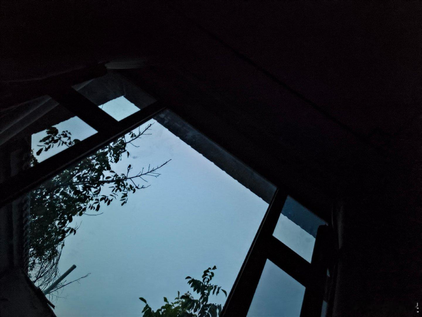 送上一首林俊杰的街道 完全昼夜颠倒来的
这时候有人就要问了 为什么临近开学还不调整作息
跟我codex模型说去吧 他爹的白天老排队啥意思[淡淡的] ​