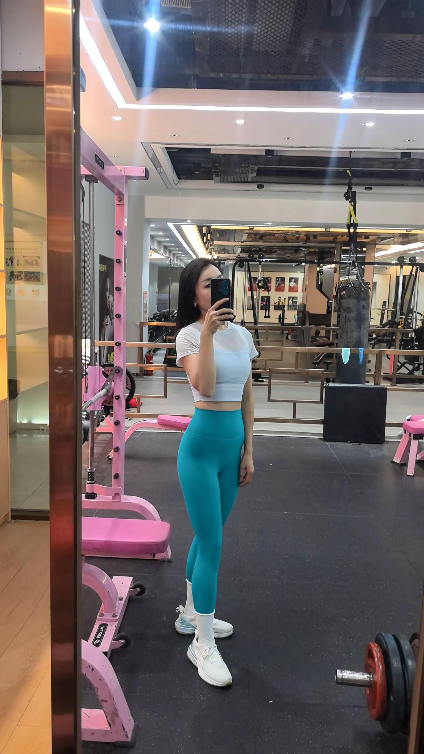 有点冷，有点暖。今日铁已打😜