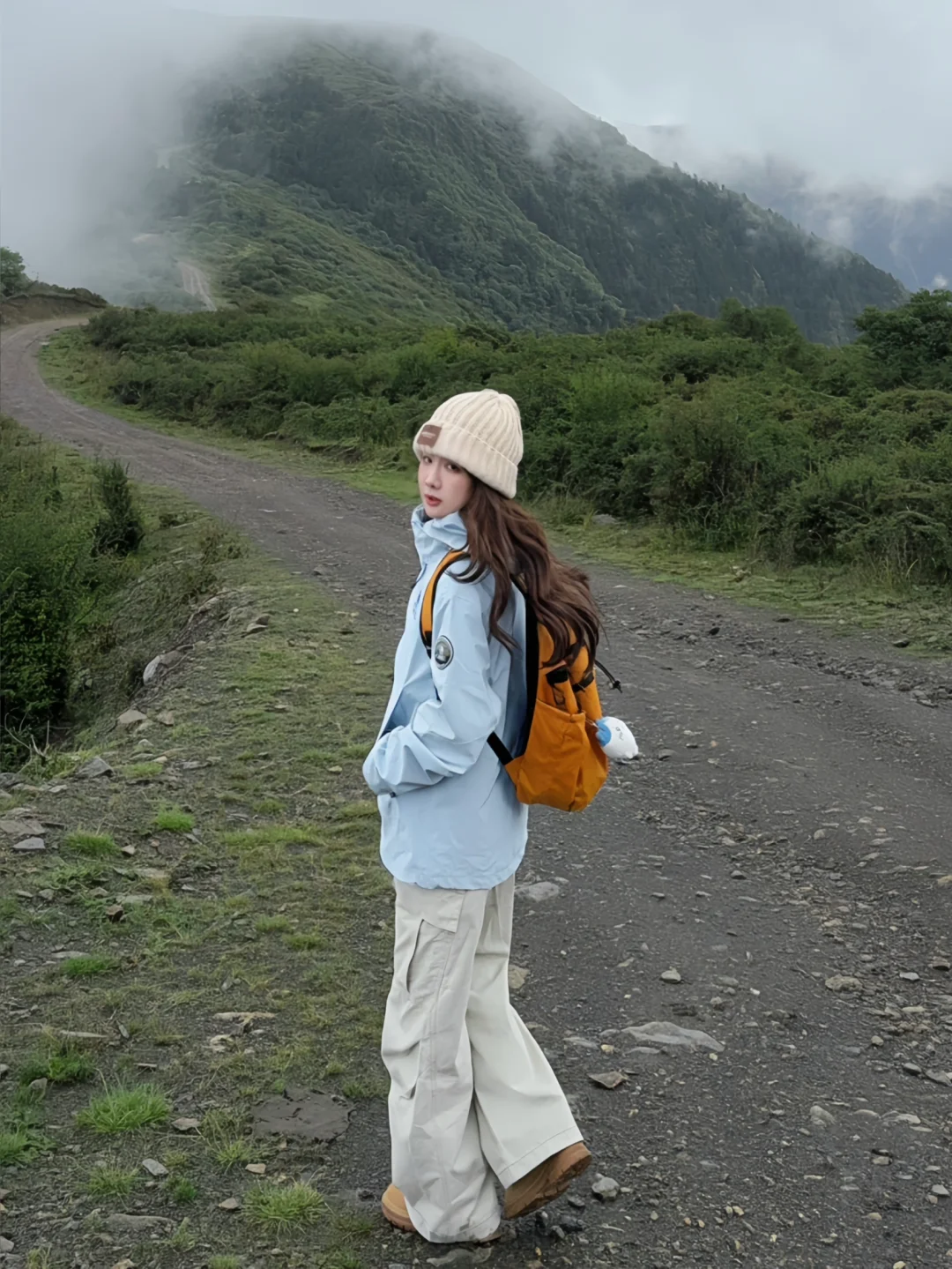 阴天的川西依旧好美🏔️