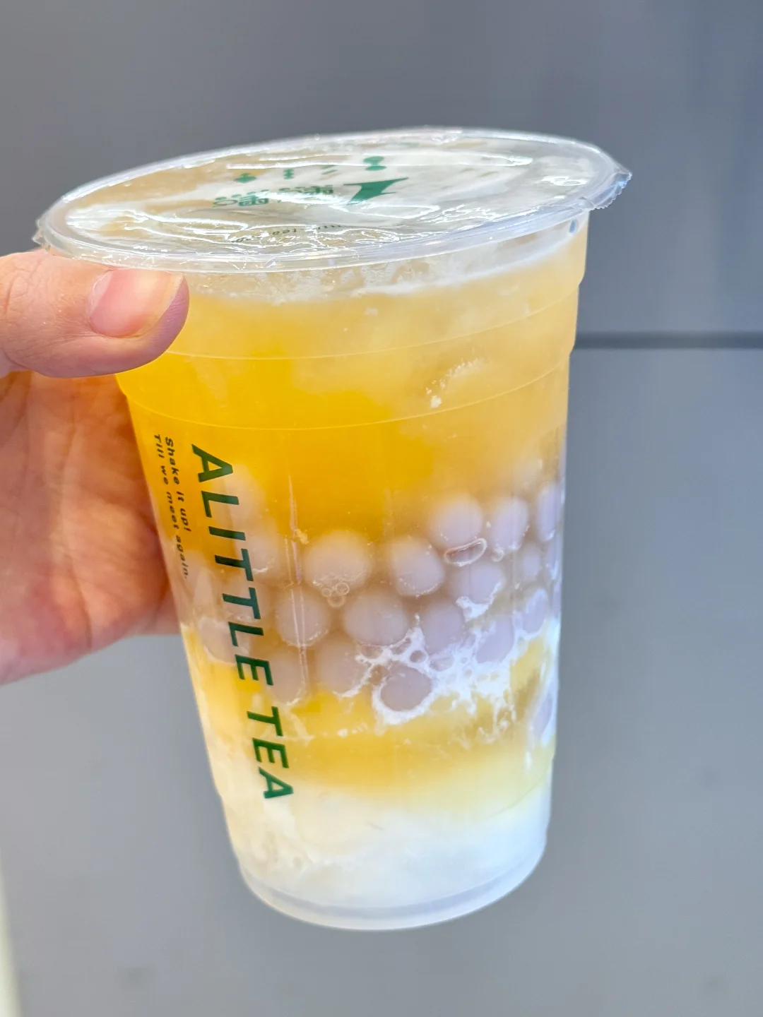 我很少用震撼形容一杯奶茶。。