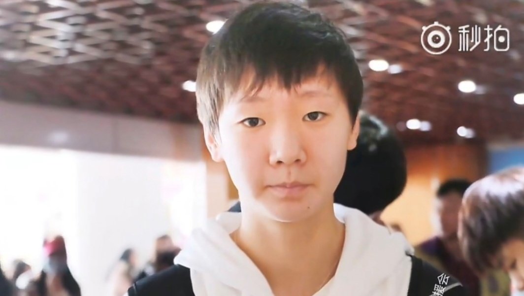 小可爱#王曼昱# [哈哈][太开心][么么哒] ​