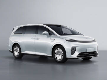 【鸿蒙智行享界品牌首款 MPV，享界 V8 将亮相 2026 成都车展...