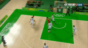 #中国男篮vs日本男篮##中日男篮历史交手中国队优势明显#翻开FIBA正式大赛交手记录，中国男篮面对日本长期手握巨大优势。多年来亚洲杯、亚运会正赛，全主力一队对阵日本曾保持长时间不败纪录，历史总战绩大幅领先对手。

不过近年日本男篮进步飞快，旅外球员加持、外线投射强悍，近几次对决胜负交替，再 ​