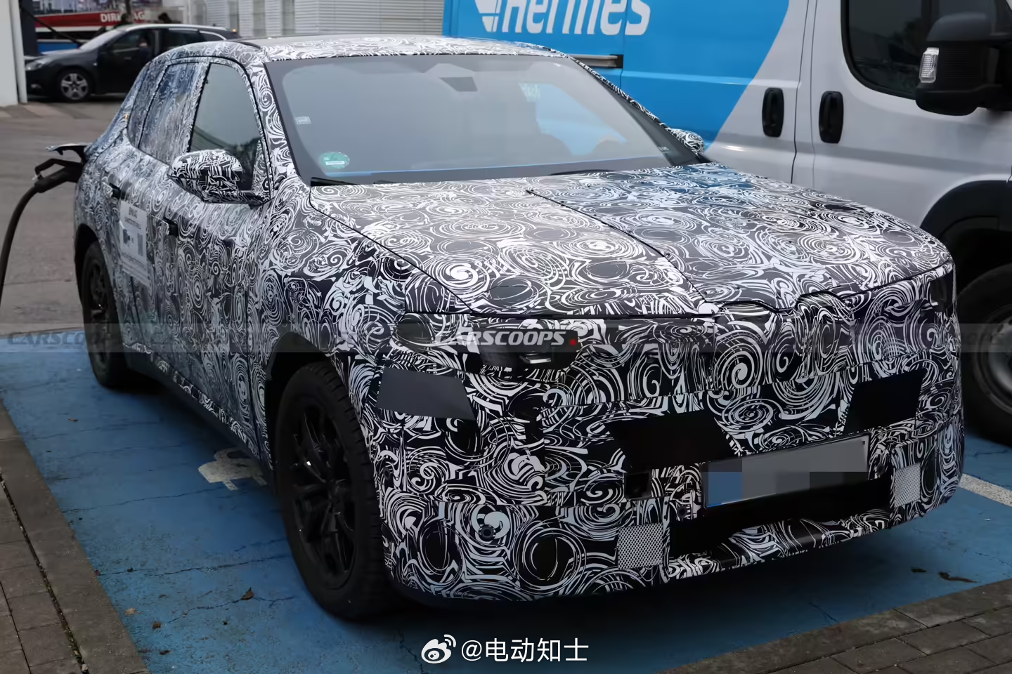 宝马新世代iX1谍照出炉，基于新世代平台的换代版本终于要来了，有点像缩...