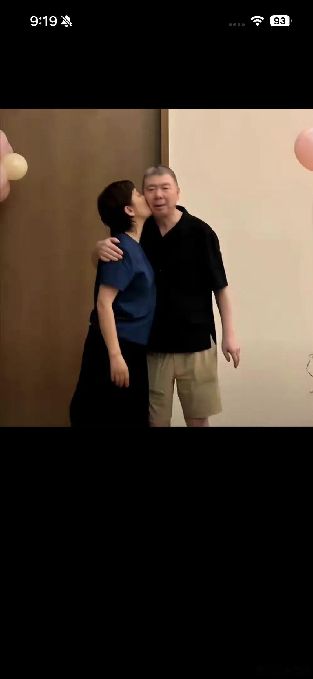 徐帆谈及离婚已经 5 个月
冯小刚近况再曝光
明眼人早就看明白了 ​