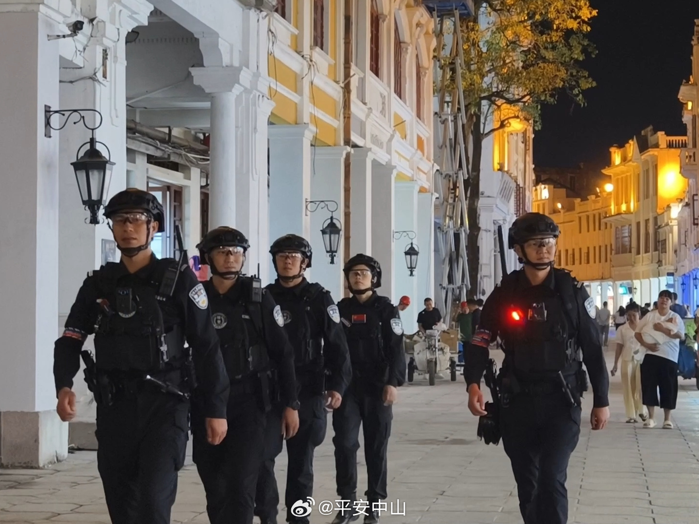 【中山公安“雷霆护航”行动开局良好 全市盗窃警情同比下降近四成】   ...