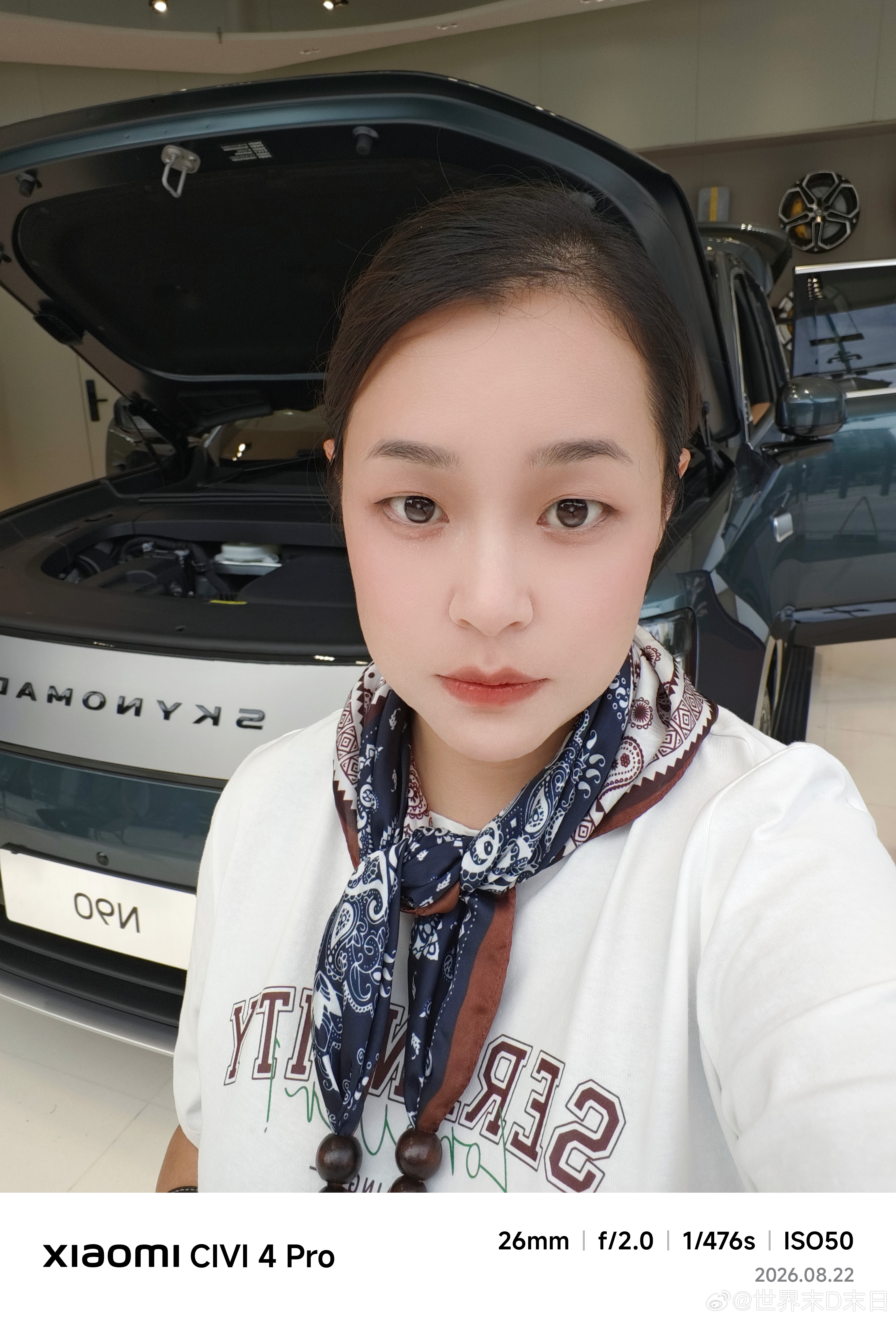我给阿乐用的是苹果手机，我自己跟儿子用小米努比亚，女儿用OPPO，鸿蒙平板别人送的……真的很出片哈♥未来猫世界，未来已来，AI For All。我比阿乐大31岁，不宠是不可能的，那个年代 31岁就有豪车开！又玩师徒换乘♥原来黑暗才是先进的生产力？？？现在要 35岁才有！！！擦HR黑绷带的换成YSL调皮水是 ​
