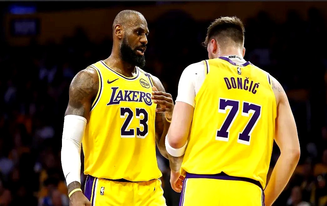 明天NBA季后赛，真有点“生死局”那味儿了！    洛杉矶湖人已经3-...