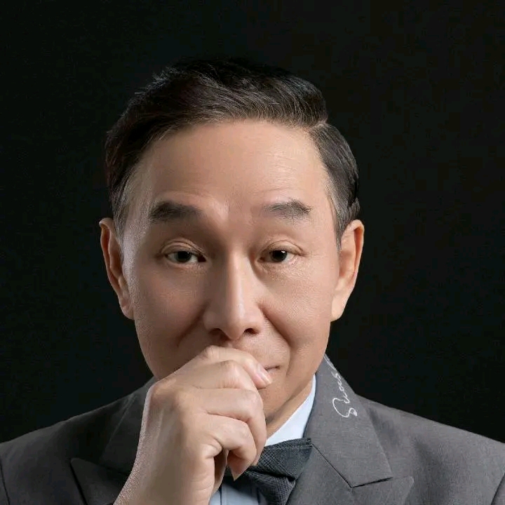 参考对方过往择偶标准，能大致预估追求成功率，不合适，我是一位大叔，你年...