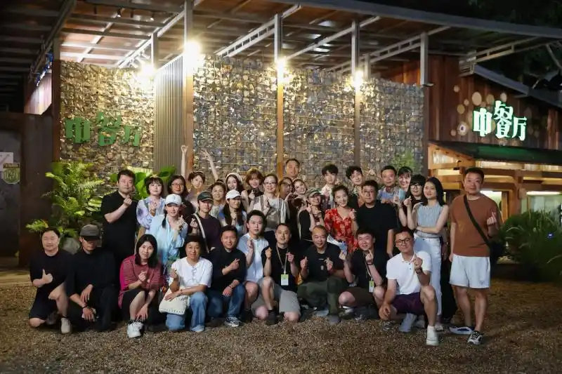 《中餐厅·南洋拾光季》收官，最后一次餐厅营业日挑战拉满 ​