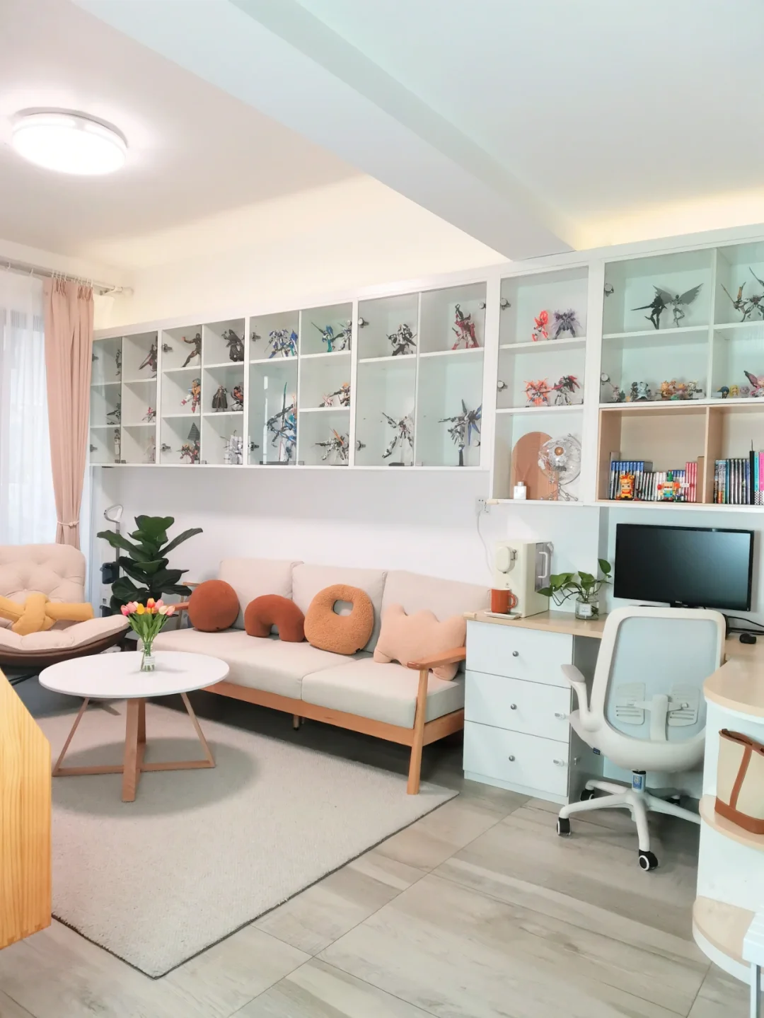 不浪费一点空间，迷你书房的实用小水吧get