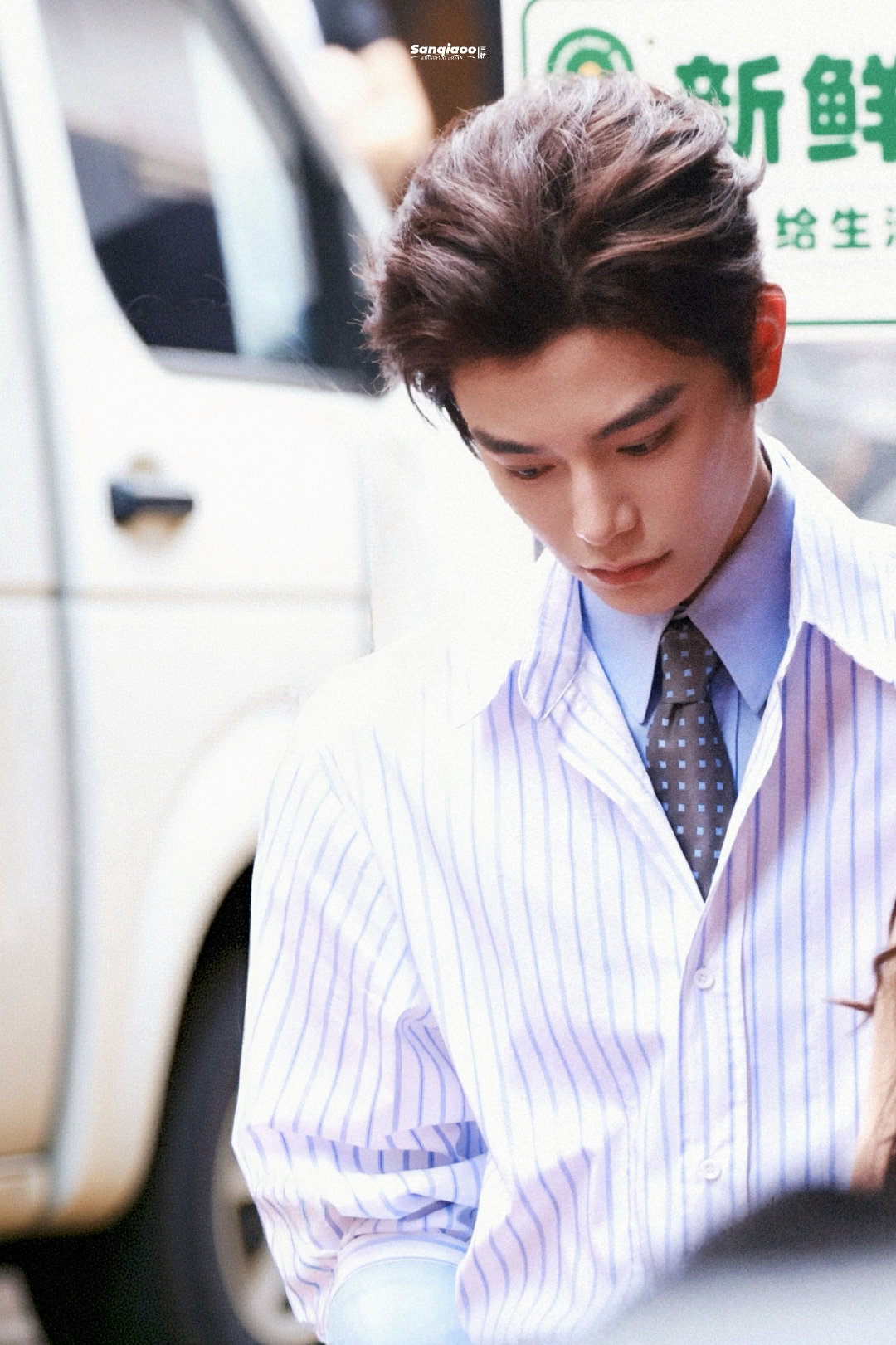 #爱在无尽夏 男主妆造# 💚#丁禹兮#
 沈教授 ​
