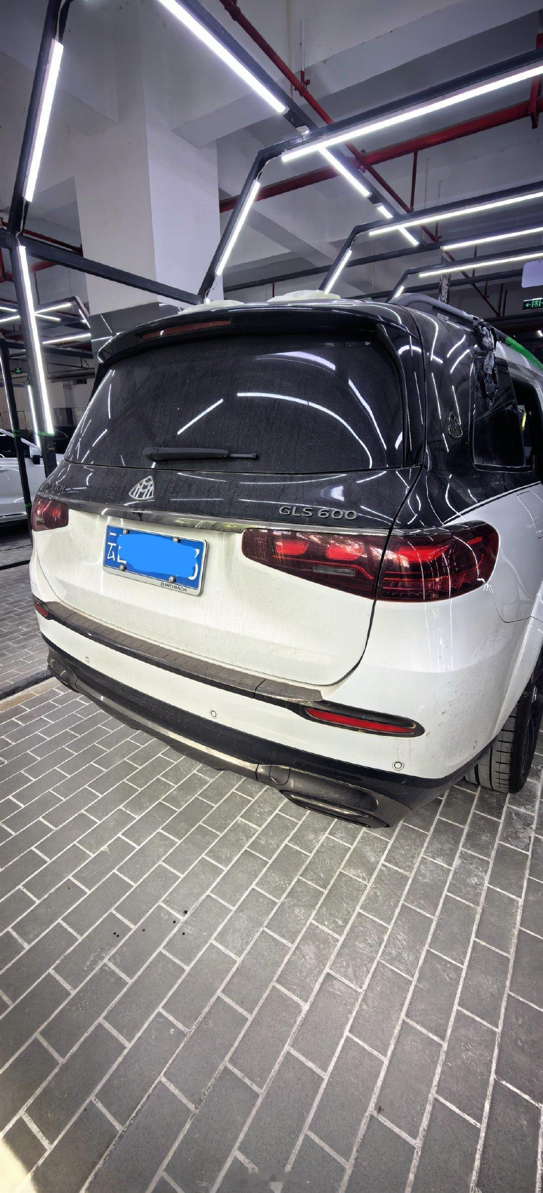 又是被迈巴赫GLS600玩的一天[可怜][可怜][可怜] ​