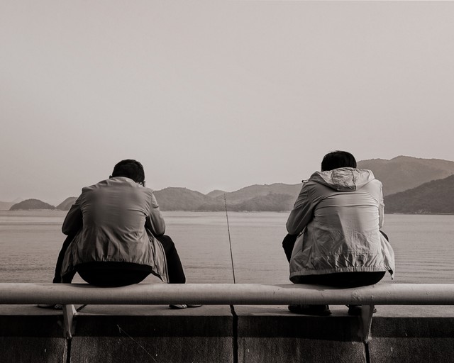 人到中年才醒悟：对翻脸的兄弟姐妹最好的报复，就这一个字