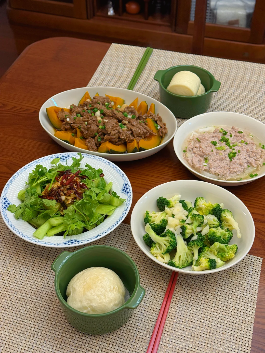 在家吃干净清爽的饭菜