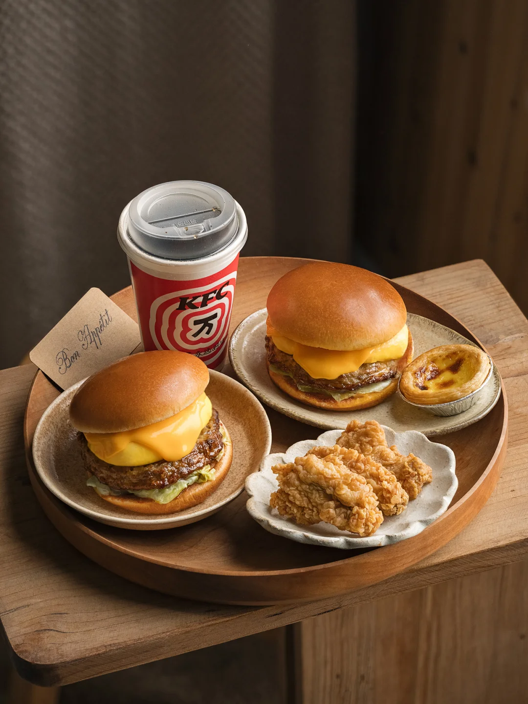 蛋张力拉满的熔岩和牛堡！