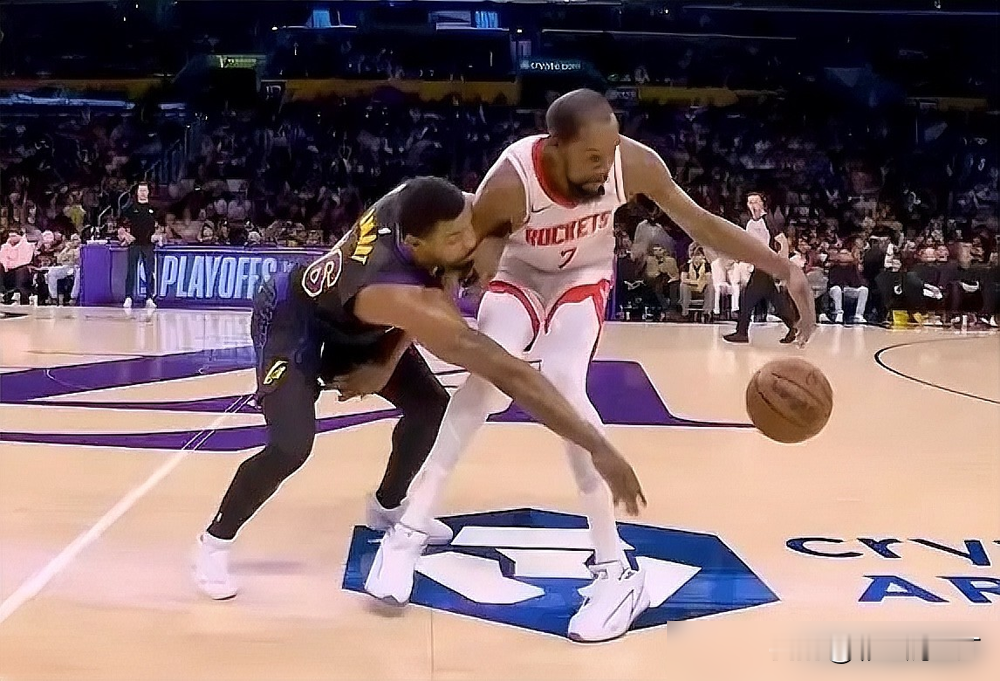 湖人赢太阳那事儿，今天得唠点干货。NBA官网12月9号的数据炸了，杜兰...