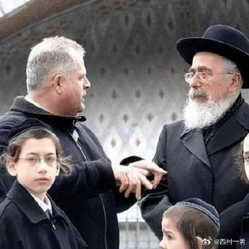 《以色列网友怒问：全世界都该敬畏犹太人，为何中国人不买账？马来西亚网友...