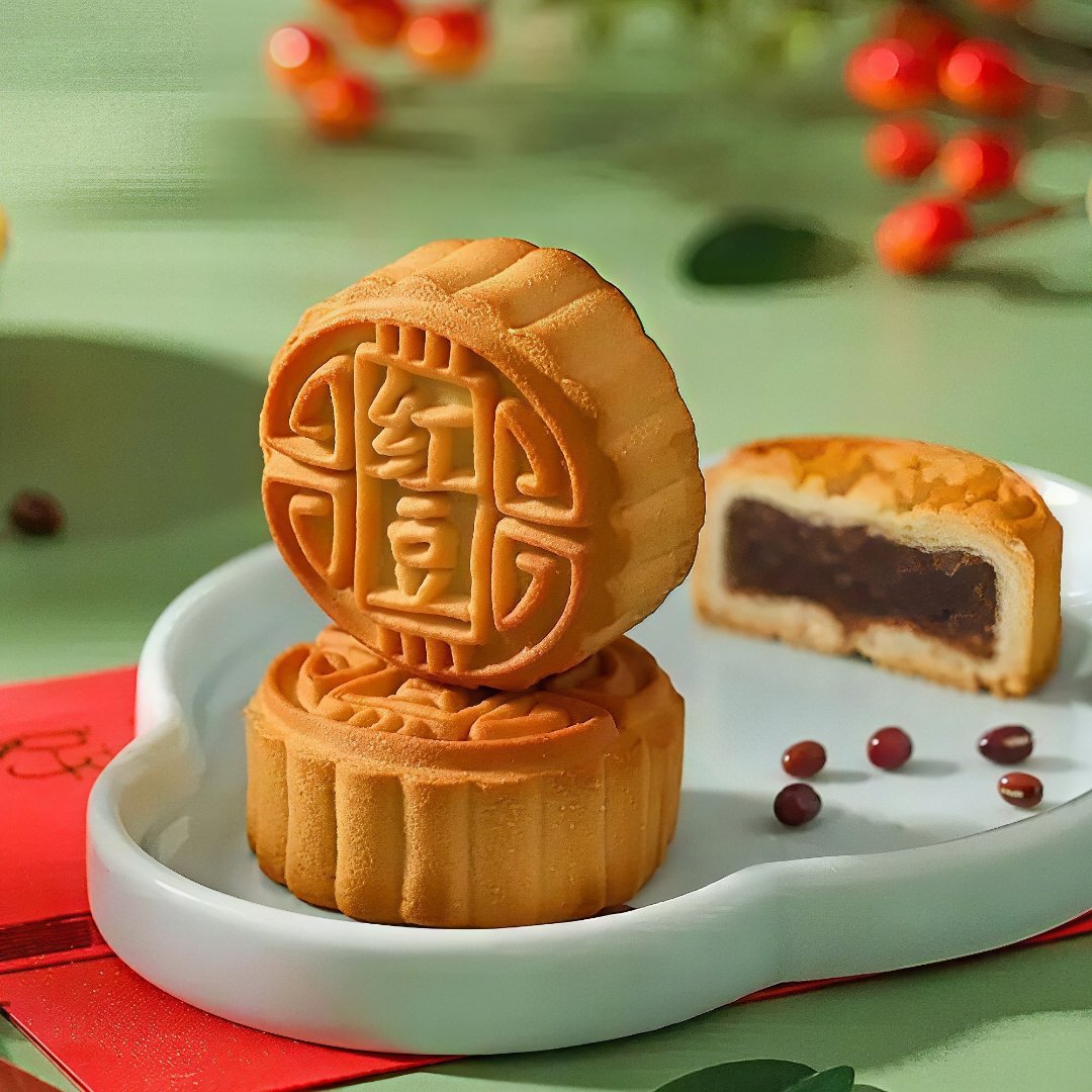 #公司发月饼1人1口不准多拿#这是走秀还是发福利？是要控糖为了员工健康，还是没💷却想表达企业关怀……抑或最纯粹的抠门？未知全貌，就让子弹再飞一会！！不过该公司算了免费营销一把大的，至于效果看之后的公关了！#热点解读# ​