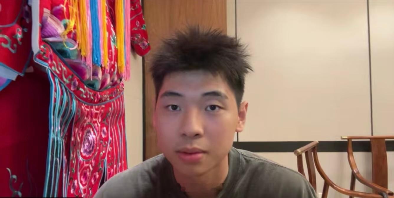刚刚一大早，参加了崔永熙签约篮网后的一个线上媒体会，第一时间听听小崔的...