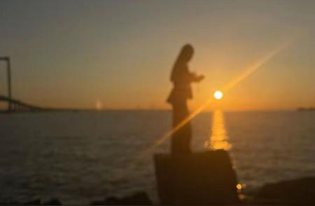 海边拍照 街拍小姐姐穿搭秀 落日晚霞 城市风光 ，日落夕阳 🎶🎶🎶