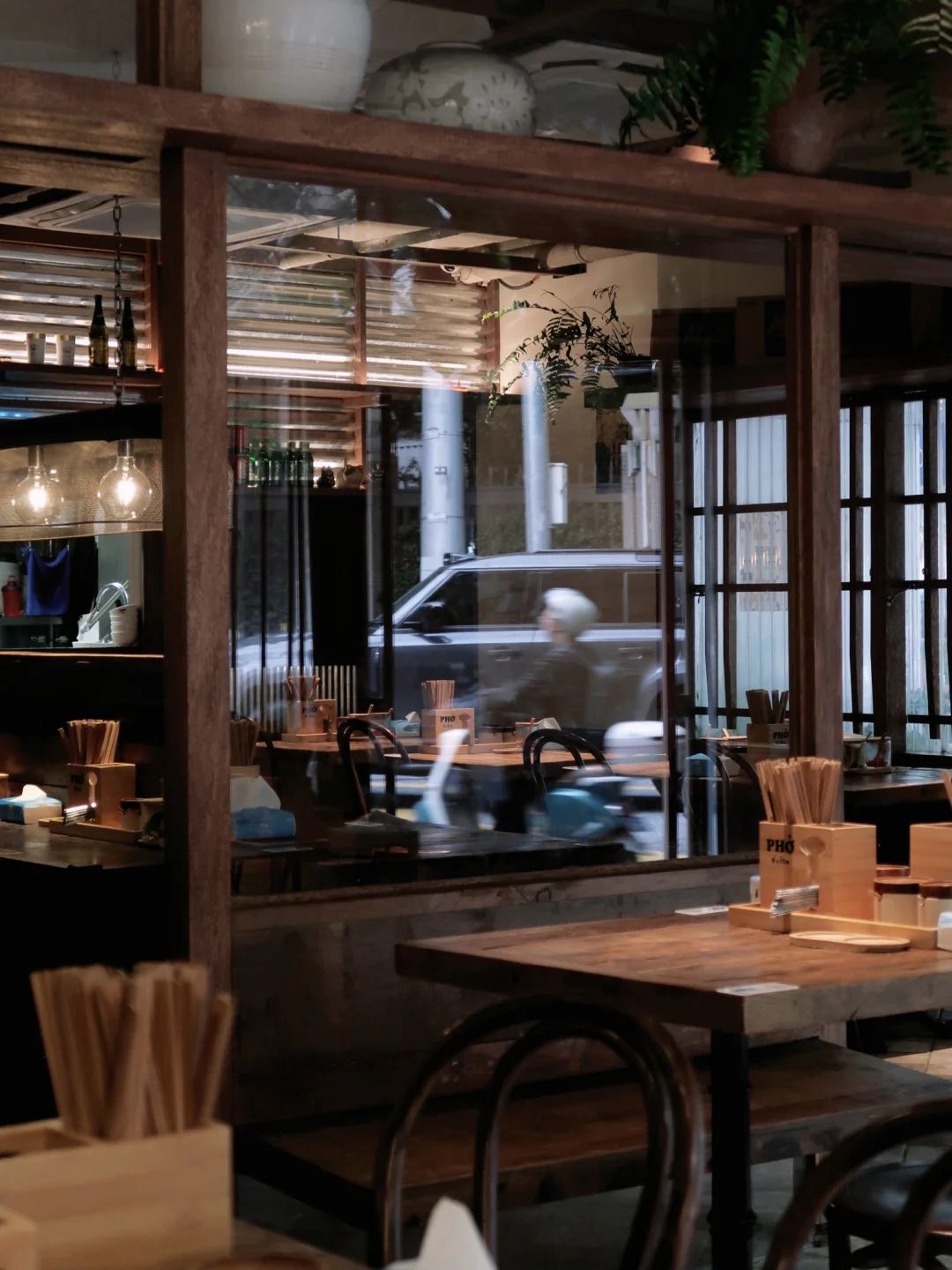 🍽️🍂捡秋 | 路边吃个pho，大口喝汤好满足