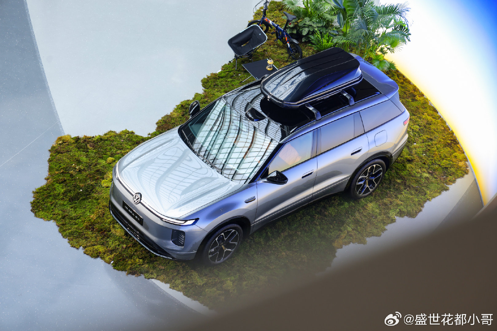#李治廷的新搭子8X 20.68万起夯爆了#   ID. ERA 8X   我最心动Max长续航版，四驱+双腔空悬，大电池，800V、激光雷达智驾、双叉臂五连杆全系标配，性价比高，物美价廉， ​