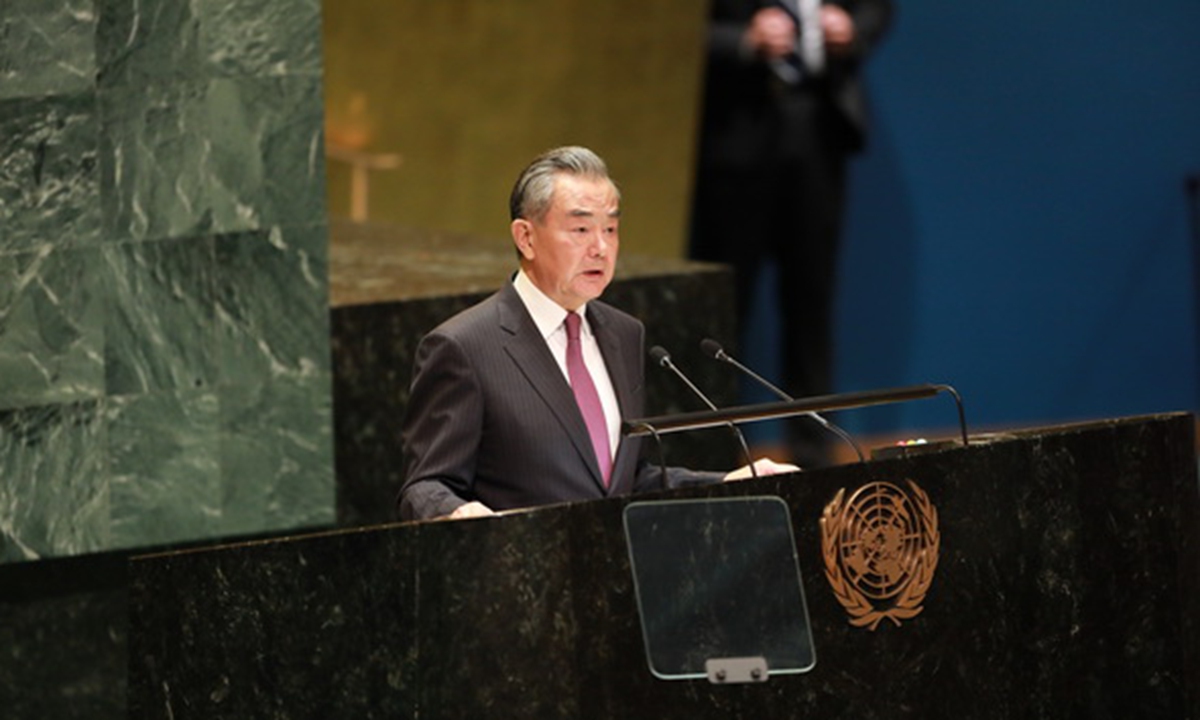 这六国不装了，终于露出了真实目的。他们跳出来围攻中国，根本不是关心什么人权，纯粹