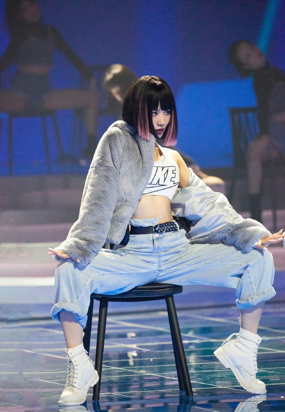 王霏霏×蓝盈莹×张雨绮
#乘风破浪的姐姐##明星靓图# ​