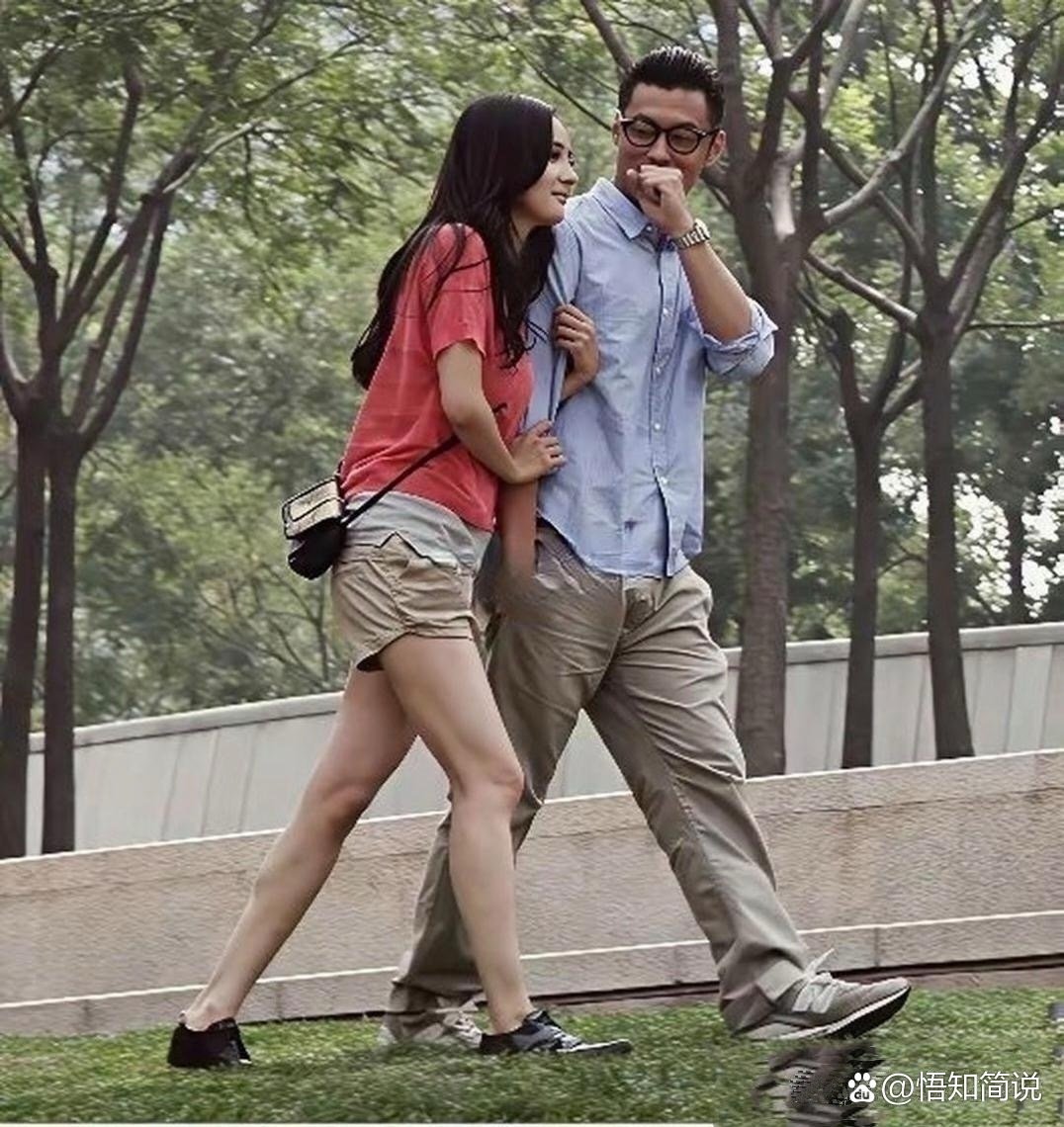 杨幂这个时候还是很清纯的 ​