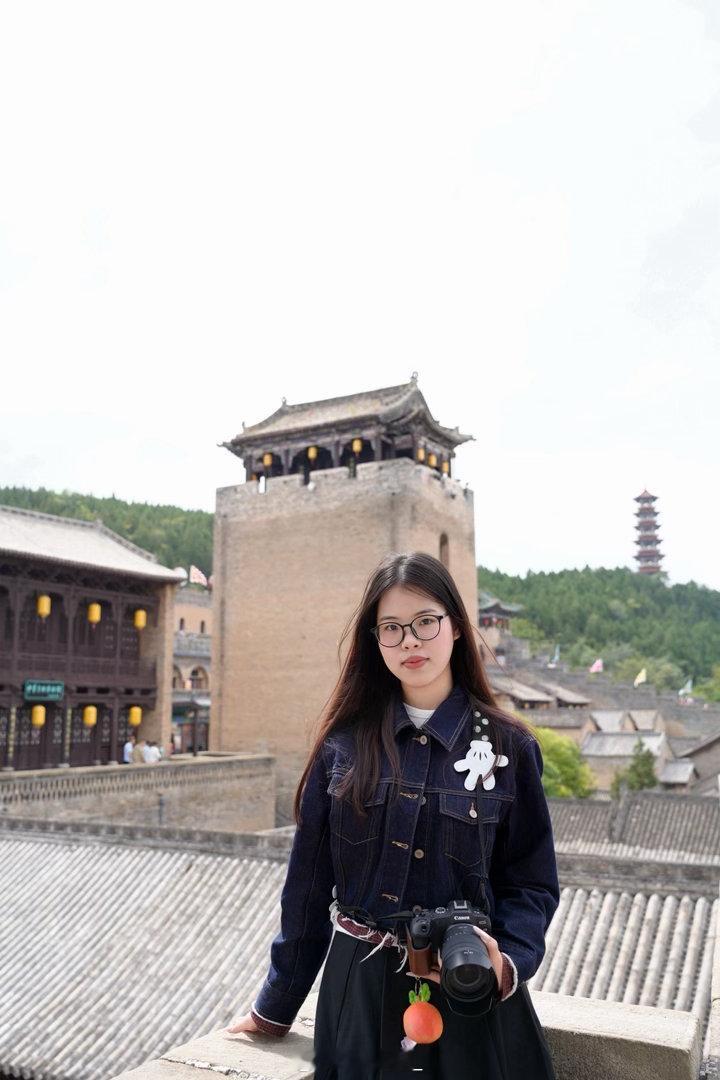 索尼你 神一阵。。。 ​