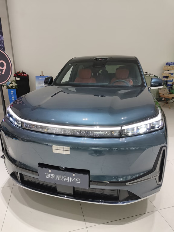 吉利银河M9银河M9带娃神器