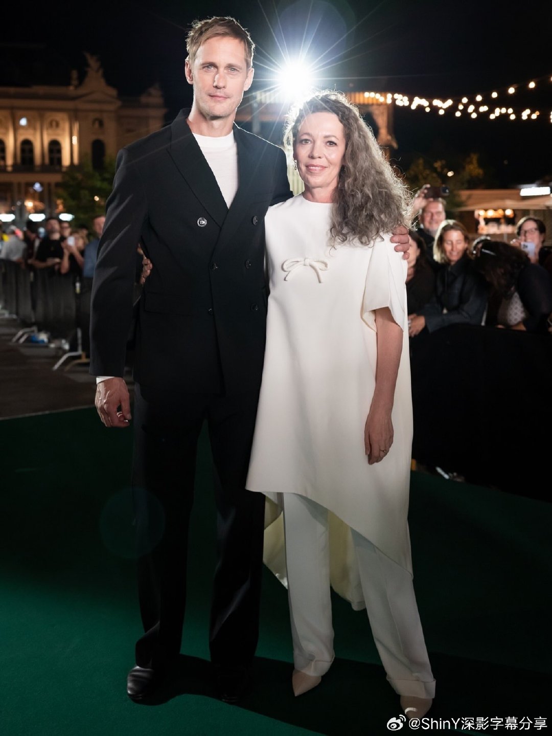 Olivia Colman & Alexander Skarsgard在苏黎世电影节《柳条人》首映礼 ​