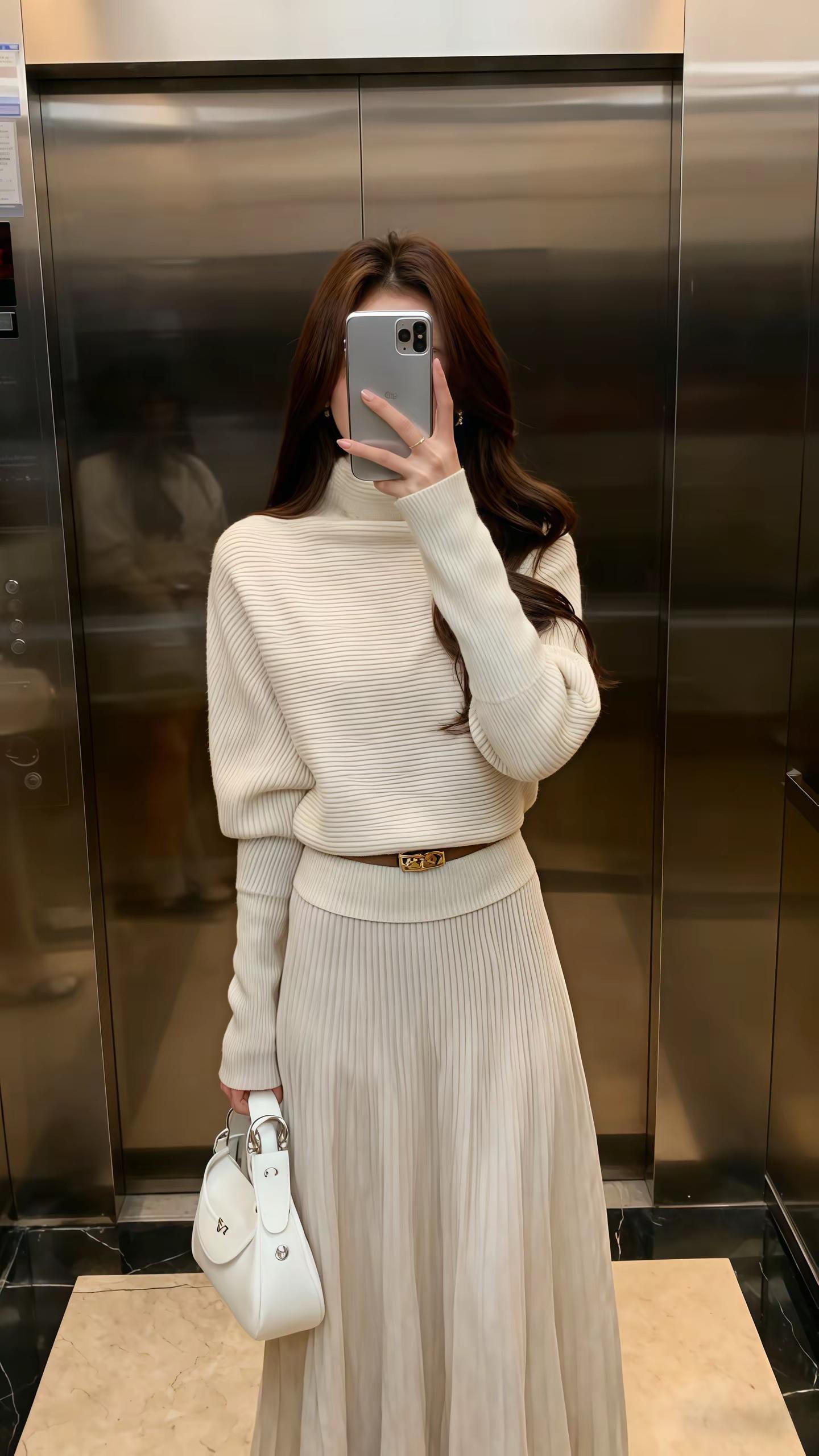 <p>时尚穿搭时尚穿搭时尚 韩系简约穿搭 街拍小姐姐穿搭秀 美出高级感...