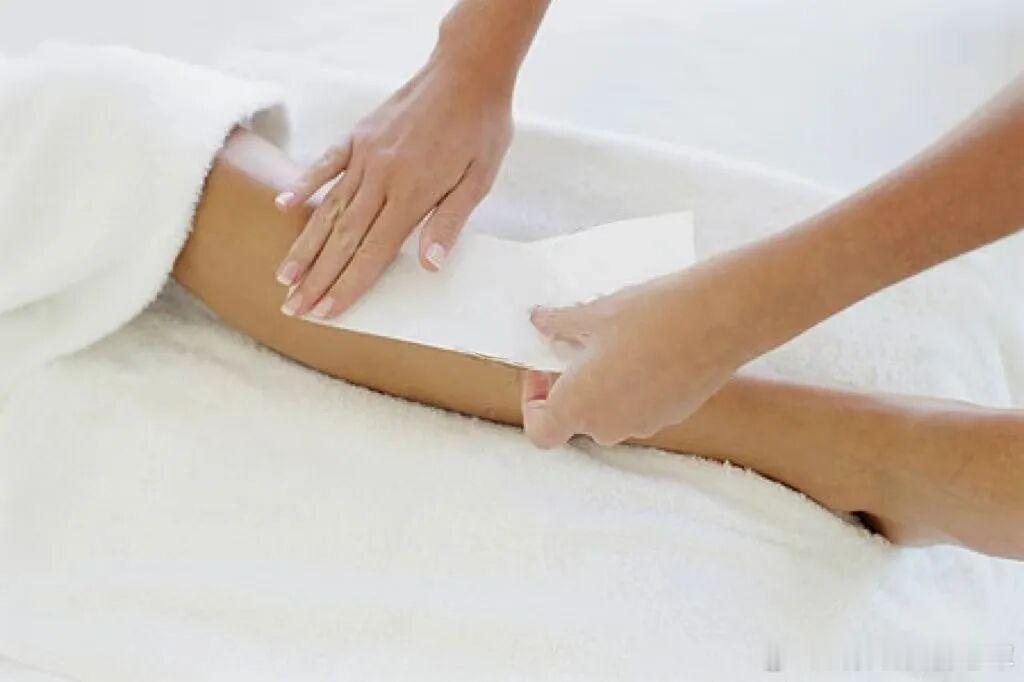膏药过敏怎么办？ 膏药是我们日常生活中经常使用的一种外用药物，可以有效...