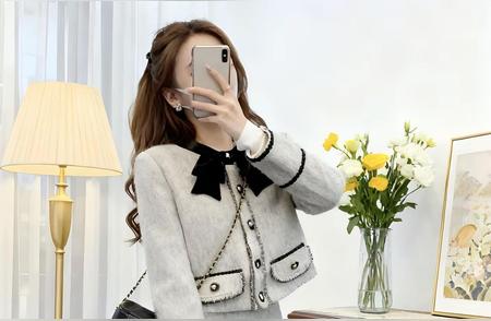 法式气质显瘦小香风套装女秋冬季名媛风减龄蝴蝶结外套半裙两件套