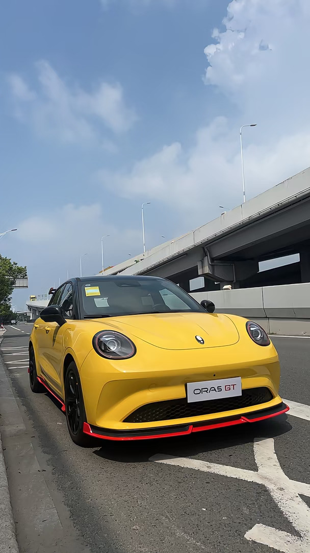 在路边看见的车