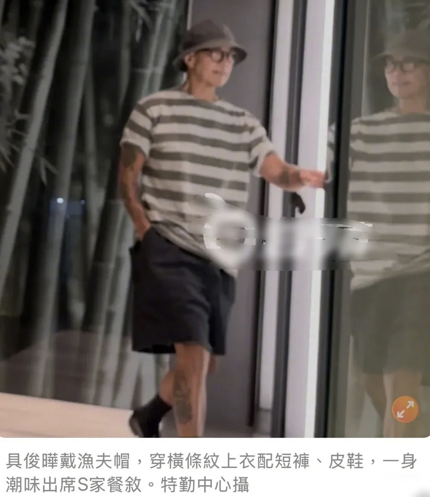 刚爆完遗产纠纷，S妈转头就喊具俊晔儿子还亲自夹菜！
这次聚餐在台北高端橘色涮涮屋，具俊晔开371万台币的路虎卫士，亲自接S妈和大姐到场。全程流利中文沟通，和S妈一起坐包厢主位。
许雅钧从去年起就固定每周办家族聚餐，一边帮具俊晔融入，一边安抚丧亲后的一家人。聚餐结束后具俊晔还送岳母回家停留，彻底破